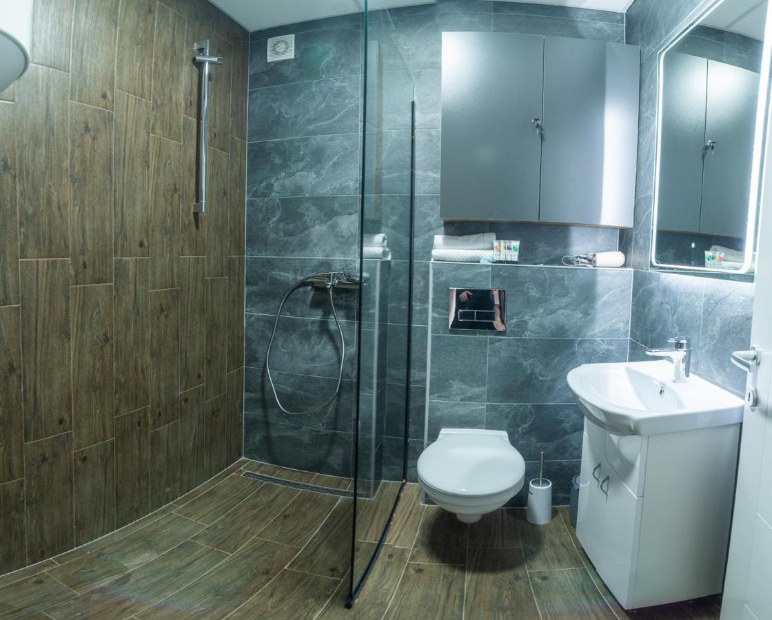 E&S Luxury Suite Apartments Ohrid Exteriör bild